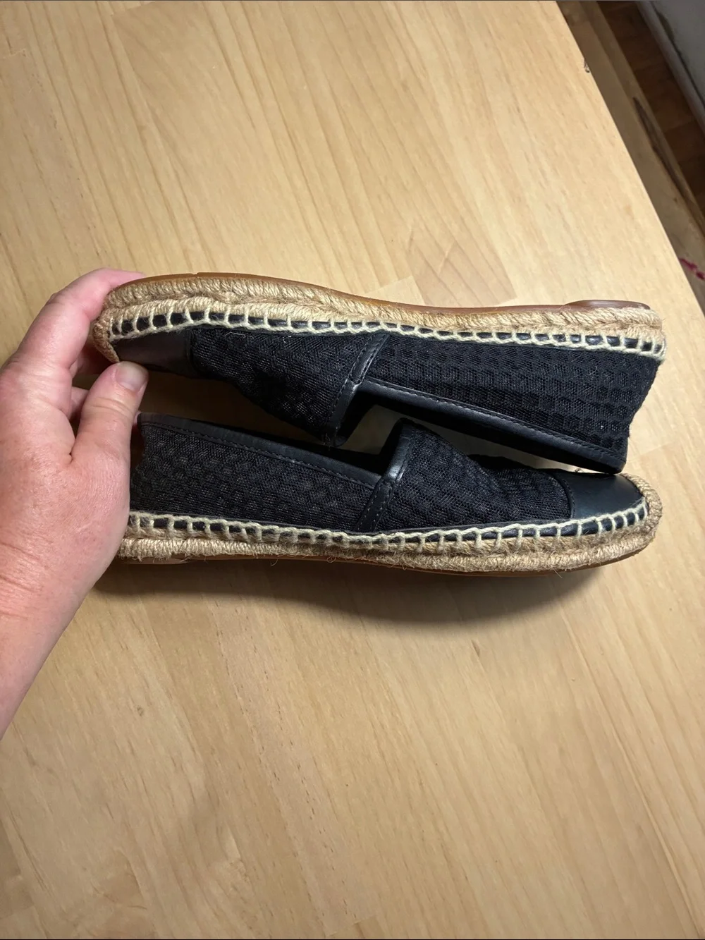 Tory Burch Grenada A-Line Espadrille Flat Loafers Mesh & Leather Cap Toe T Logo